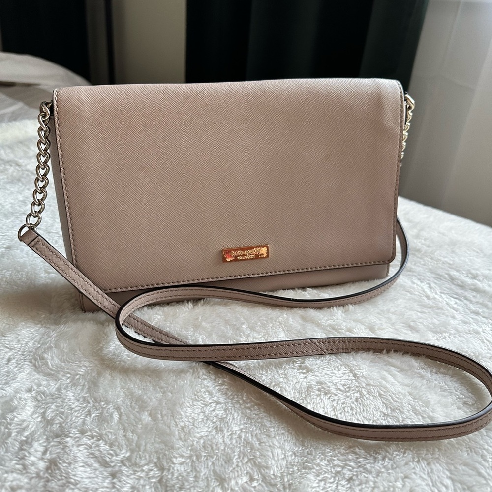 Kate Spade | Almondine Tilden Place Alek Leather Crossbody Bag